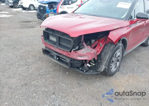 2023 Lincoln Corsair Standard z USA, uszkodzony, nr VIN 5LMCJ1DAXPUL08534